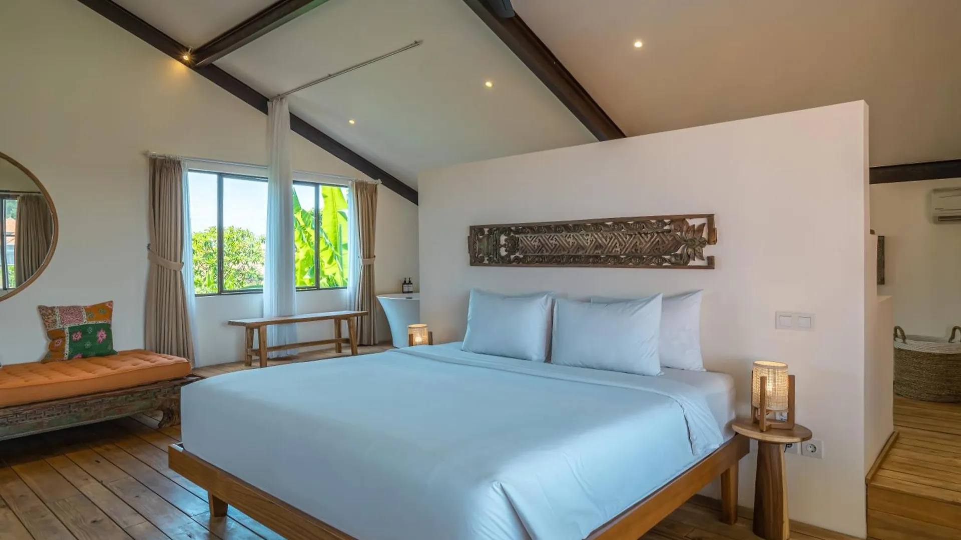 Villa Elma - Huge 2-Bedroom Pool Villa In Umalas! Seminyak